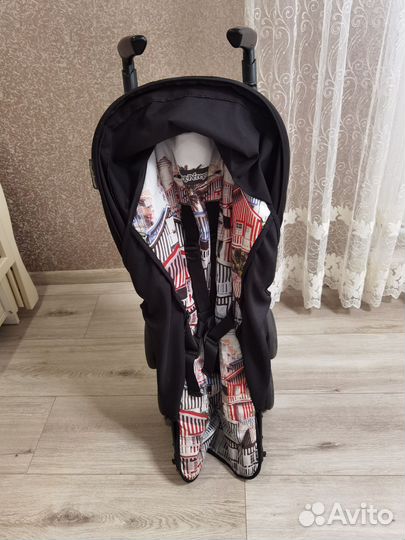 Прогулочная коляска трость peg perego pliko mini