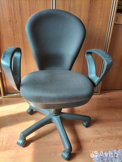 Компьютерное кресло бу