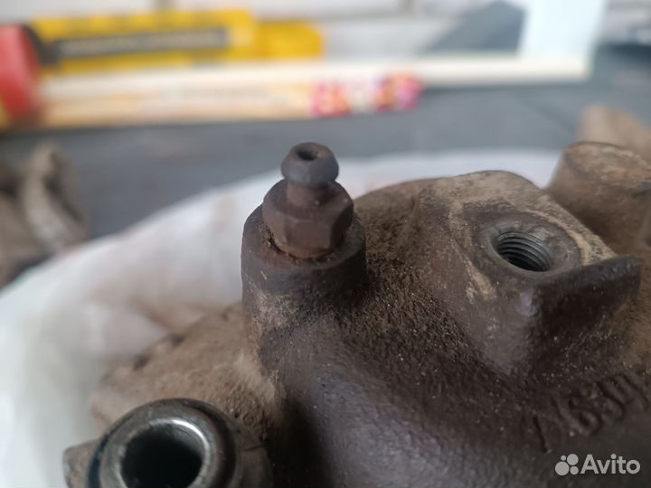 Суппорта передние jeep cherokee xj