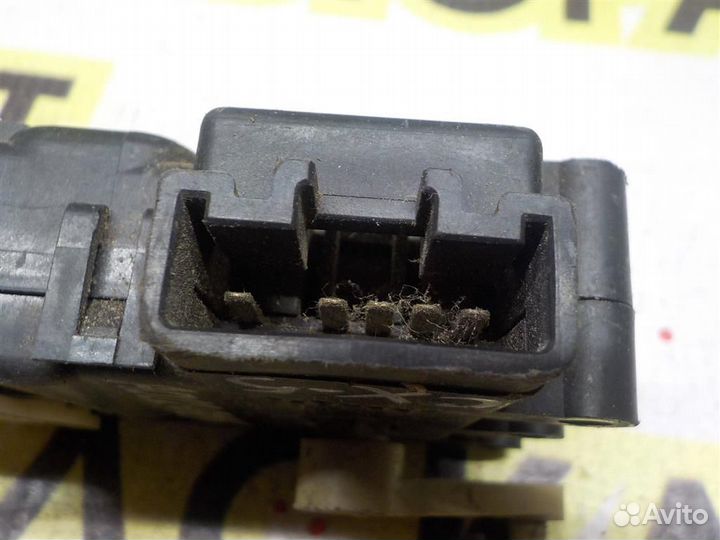 Моторчик заслонки печки Mazda CX-5 2012-2016