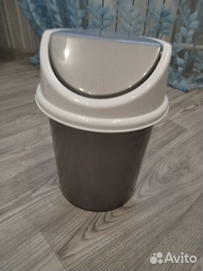 Мусорное ведро