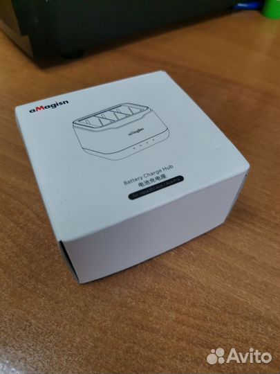 Зарядное устройство для аккумуляторов insta 360