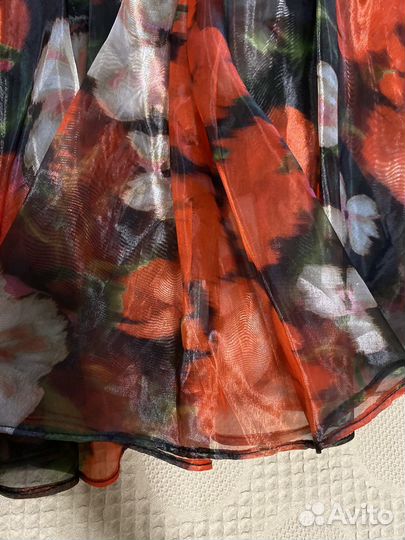 Платье органза на подкладе