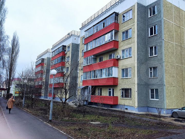 2-к. квартира, 50,7 м², 1/5 эт.