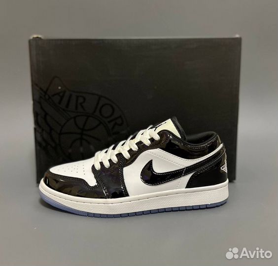 Кроссовки Nike Air Jordan 1 Low Concord