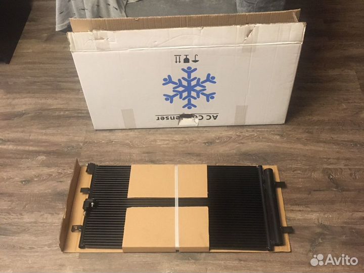 Радиатор кондиционера на Audi A5 до рестайлинг