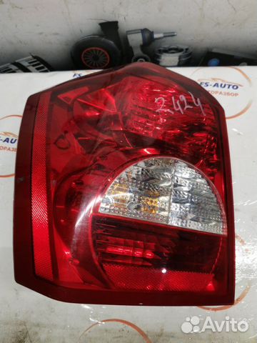 Стоп-сигнал задний левый Dodge Caliber 1.8 EBA