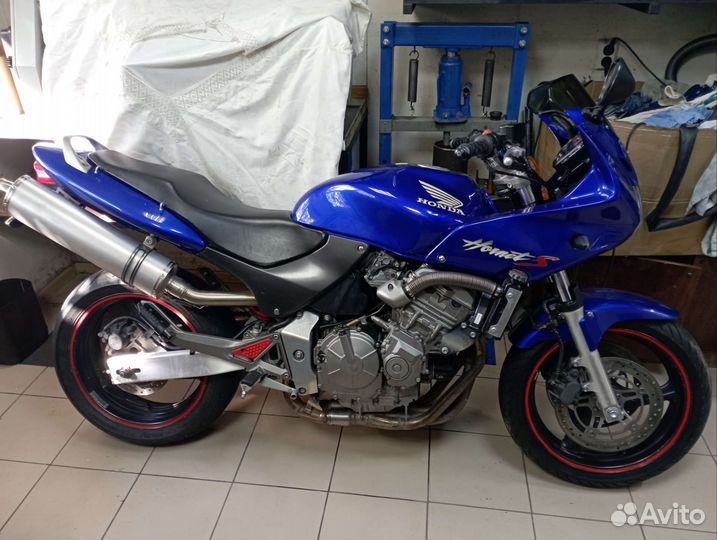 Honda hornet cb600s