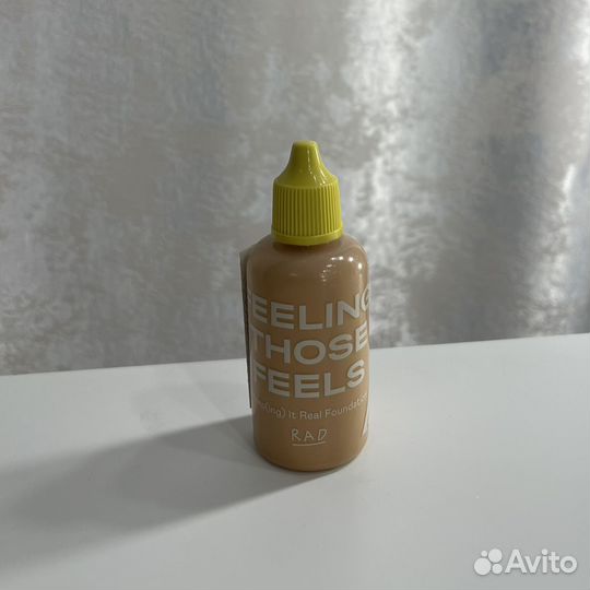 Тональный крем RAD