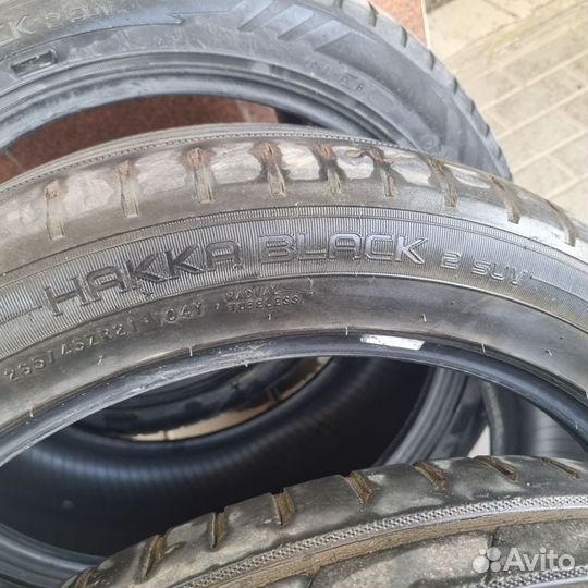 Nokian Tyres Hakka Black 2 SUV 265/45 R21