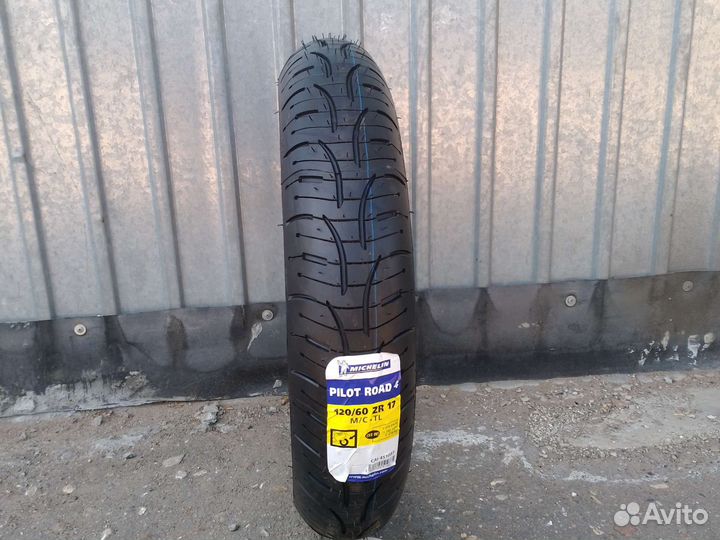 Мотошина 120 60 17 мишлен роад 4