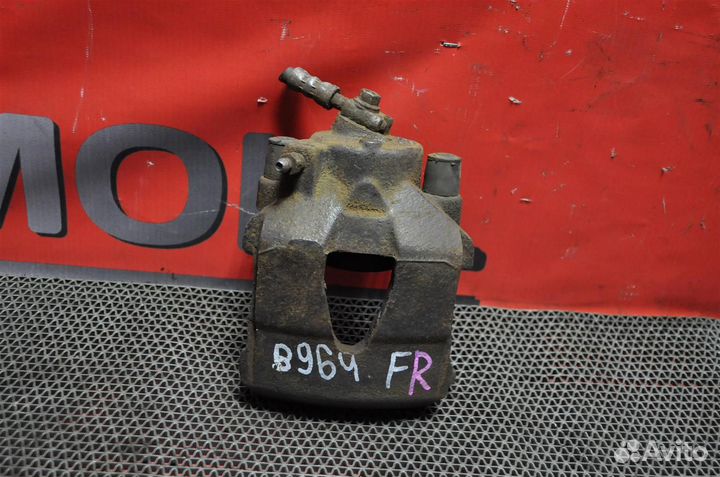 Суппорт передний правый skoda fabia 5J2