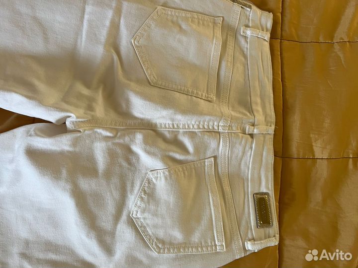 Брюки капри