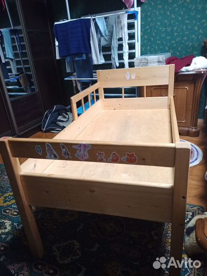 Детская кроватка 1,28х0,64м
