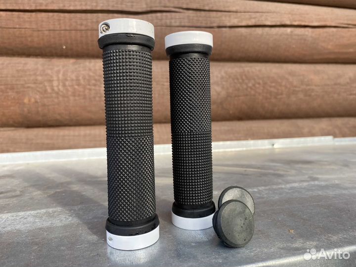 Грипсы для велосипеда