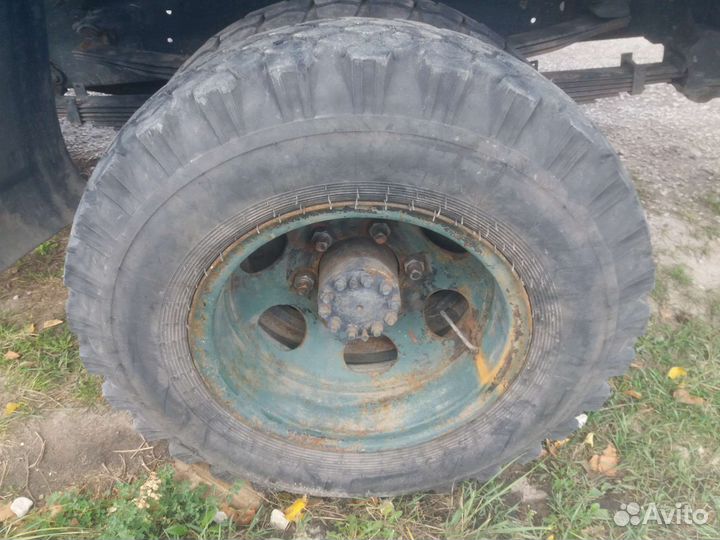 Калеса в сборе с дисками на газ52