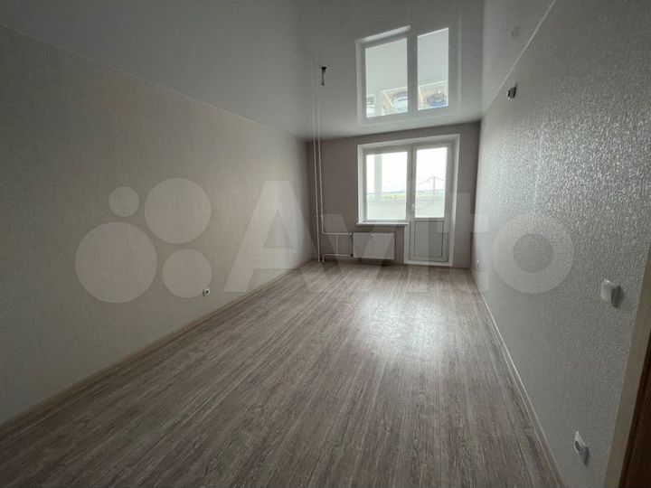 3-к. квартира, 82,1 м², 1/18 эт.