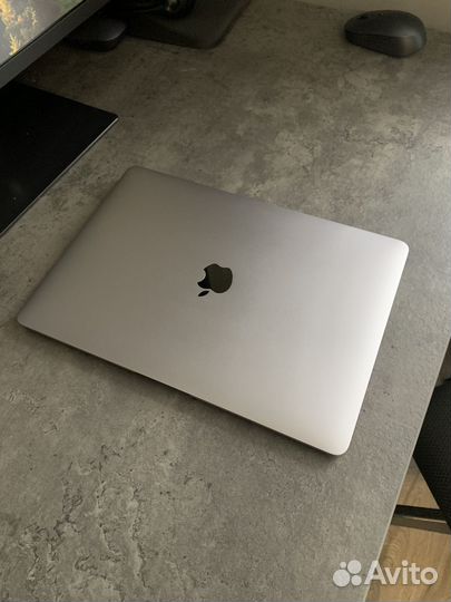 Ноутбук Apple MacBook Air 13 идеальное состояние