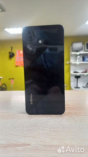 Infinix HOT 30i, 4/64 ГБ