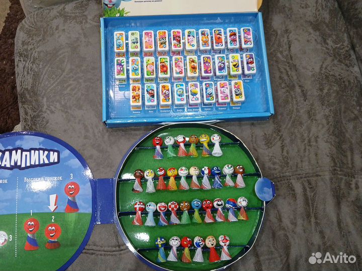 Домино и Джампики