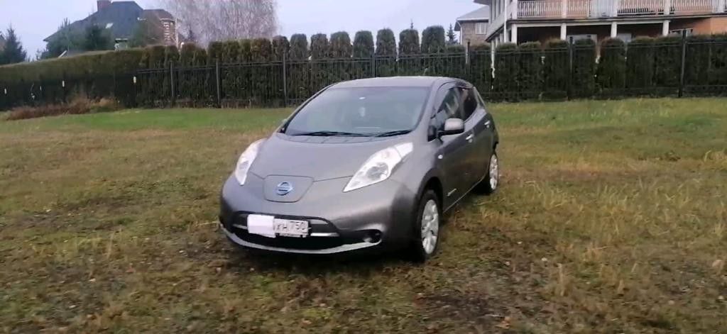 Nissan Leaf: фото владельца