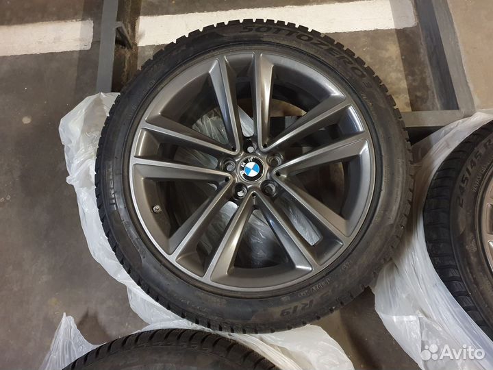 Диски BMW 647M стиль с резиной Pirelli Sottozero3