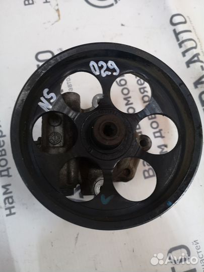 Насос гидроусилителя Renault Duster