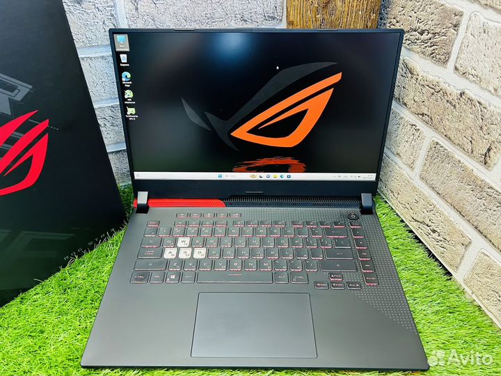 Asus Rog Strix 16 ядер Ryzen 7-4800H/RTX3050/8/512