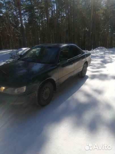 Toyota Vista 2.0 AT, 1992, 300 000 км