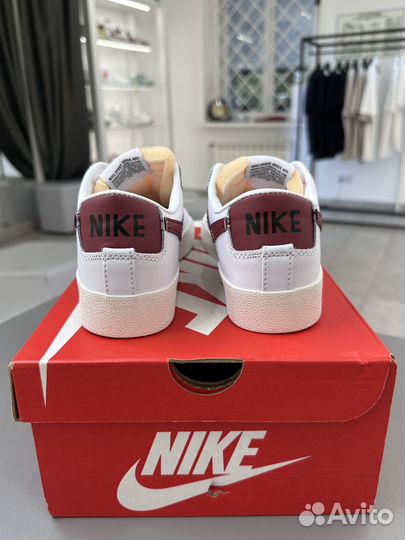 Кроссовки Nike Blazer Low 77