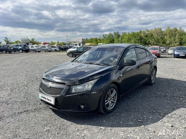 Chevrolet Cruze 1.6 AT, 2011, 175 000 км