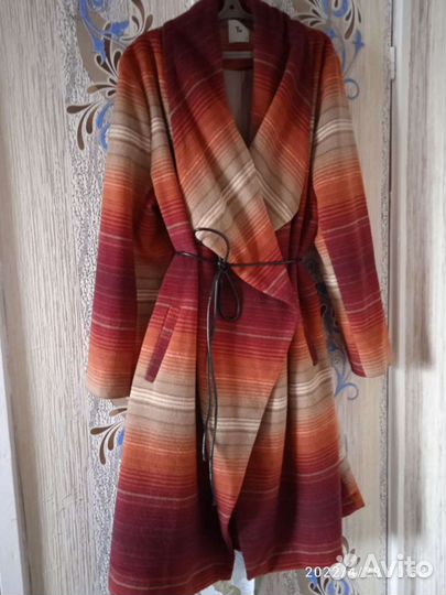 Пальто женское демисезонное