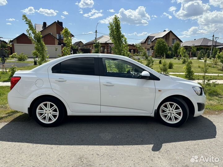 Chevrolet Aveo 1.6 AT, 2012, 137 000 км