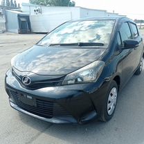 Toyota Vitz 1.0 CVT, 2014, 41 376 км, с пробегом, цена 785 000 руб.