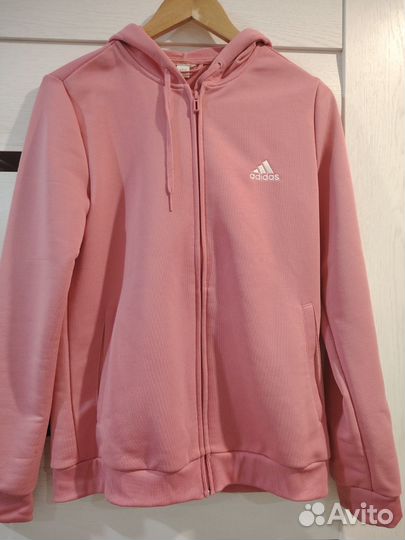 Спортивный костюм женский