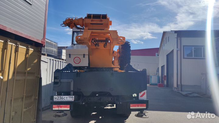 Аренда и услуги автокрана-вездехода, 30.7 м, с гуськом 9 м