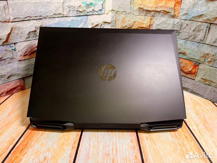 HP Gaming i5 GTX 1650Ti 8GB 512SSD Full HD ips