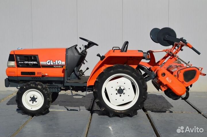 Мини-трактор Kubota GL19, 2020