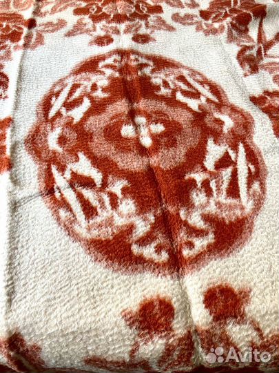 Одеяло из верблюжьей шерсти