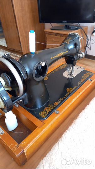 Швейная машинка