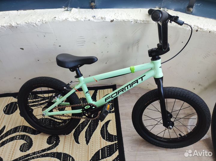 Трюковой велосипед BMX format 16