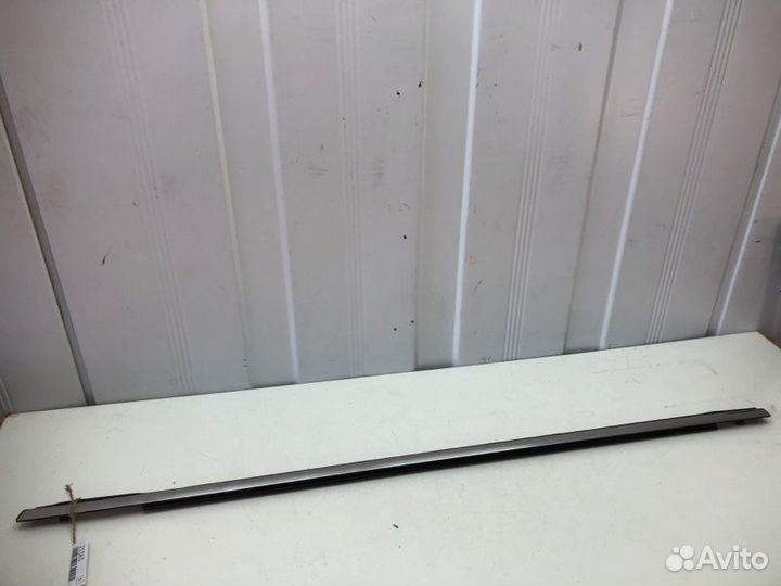 Уплотнитель (бархотка ) задний правый Nissan