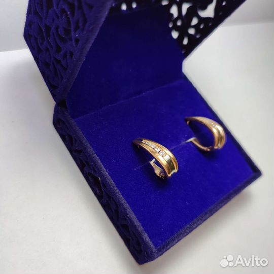 Золотые серьги