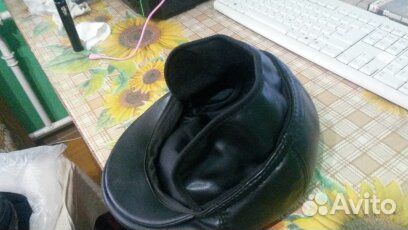 Мужская кожаная кепка