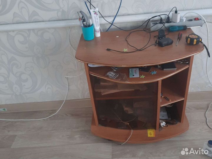 Тумба под телевизор
