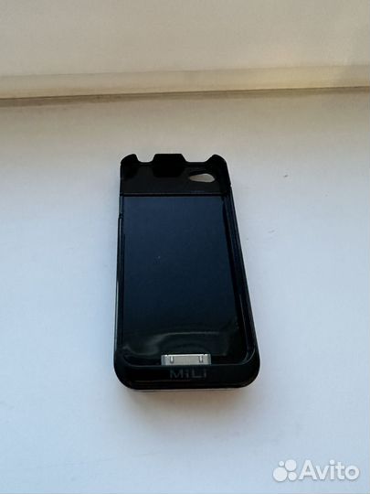 Зарядный чехол iPhone 4