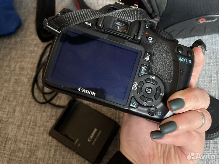 Зеркальный фотоаппарат canon eos 550d