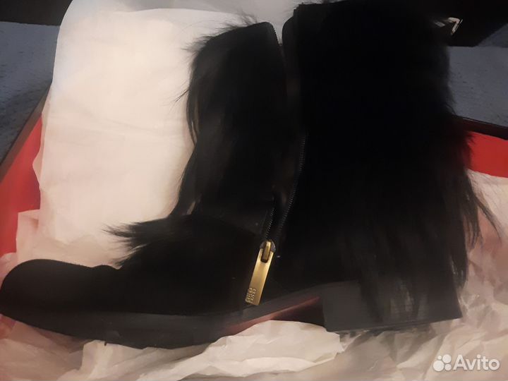 Казаки мужские 43. К казакам есть шуба отдельно