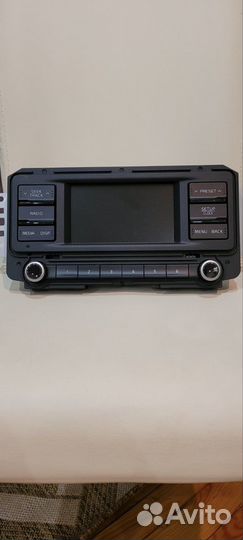Штатная магнитола на kia rio 4