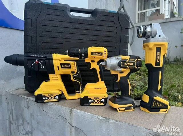 Аккумуляторный набор Dewalt 4 в 1 Магазин